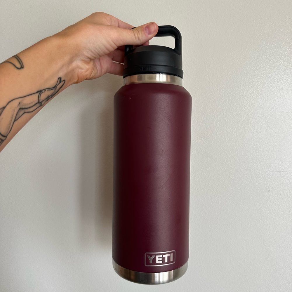 YETI Rambler 46 oz